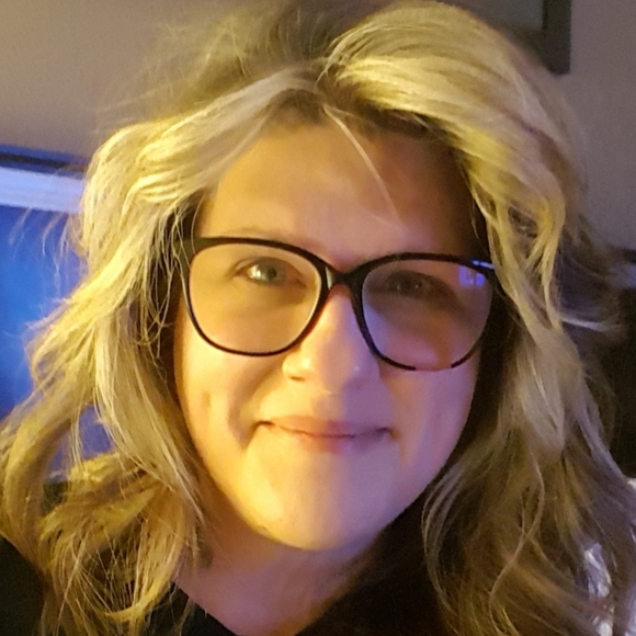 Meet your Posher, Carla - Picture 15 of 16